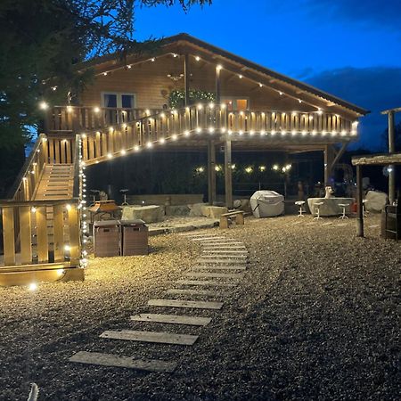 Greenvale Cabins Forkhill エクステリア 写真