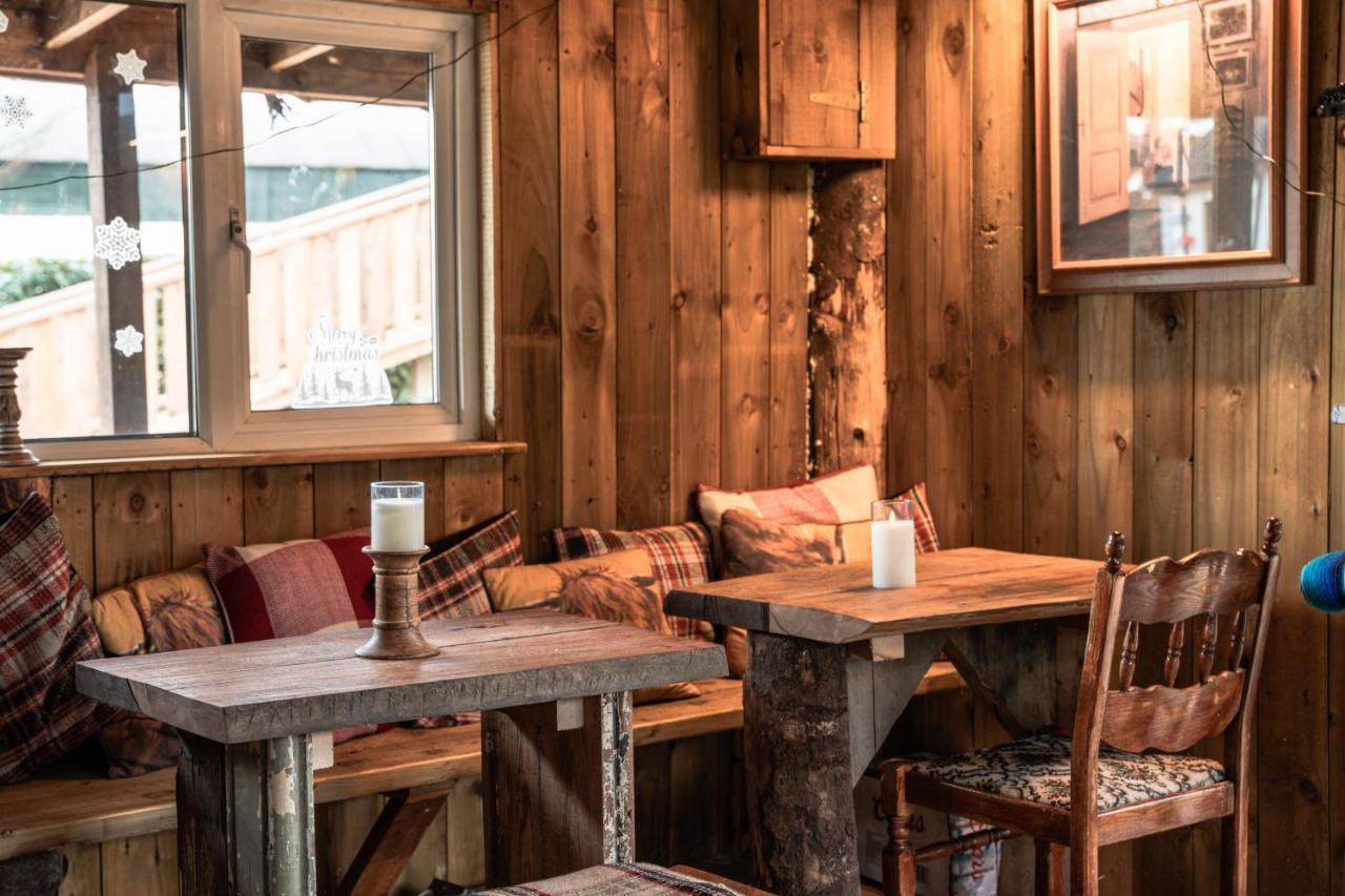 Greenvale Cabins Forkhill エクステリア 写真